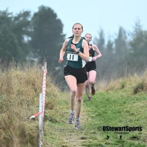 Grace Tindall leading the Women's race